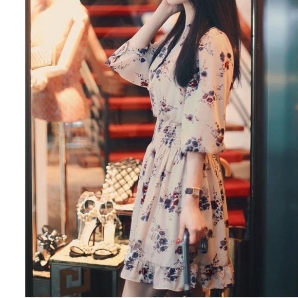 Floral Long Sleeve Dress A Line Size Small - Picture 11 of 11